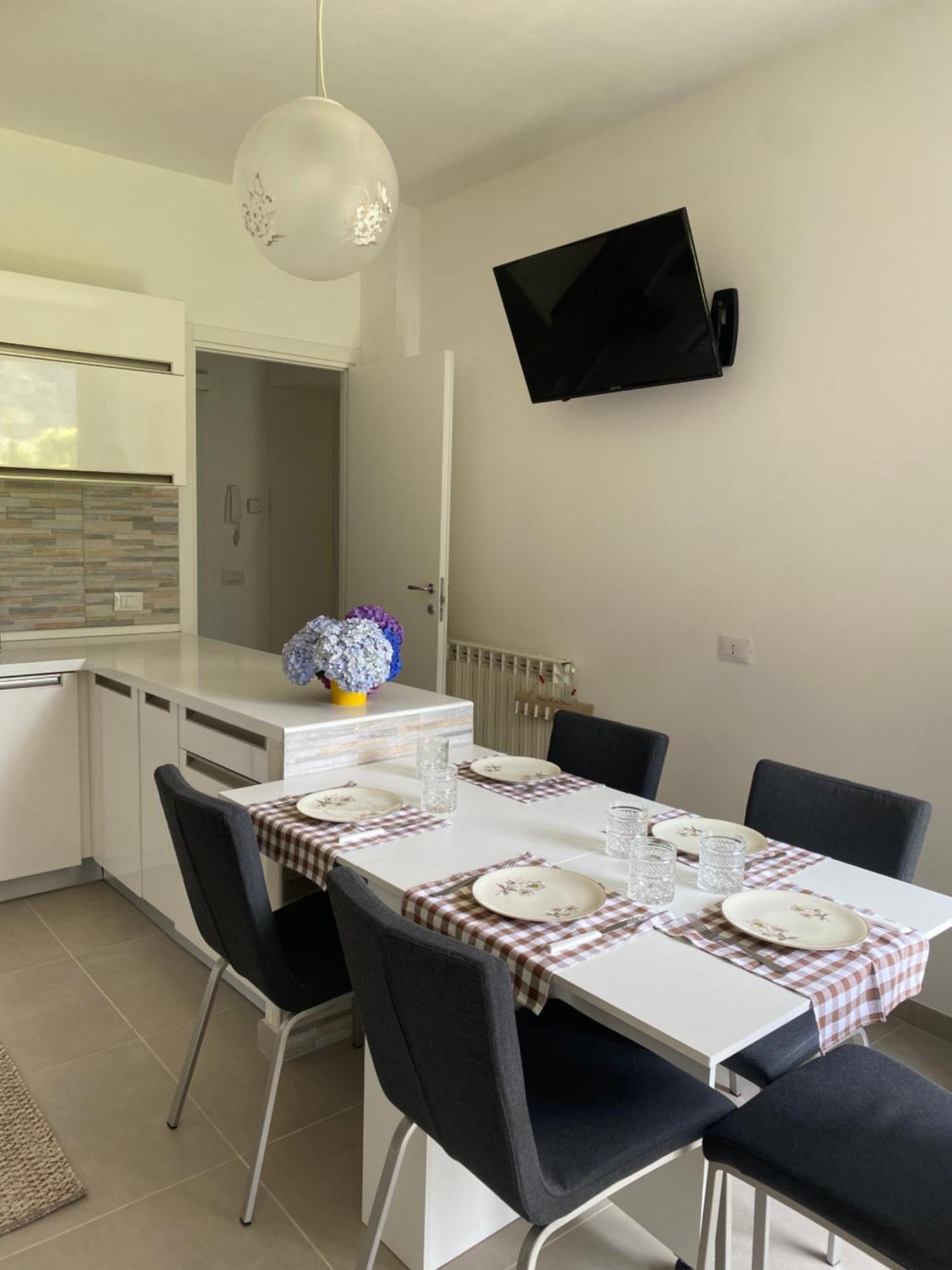 Luna Apartment فيربانيا المظهر الخارجي الصورة